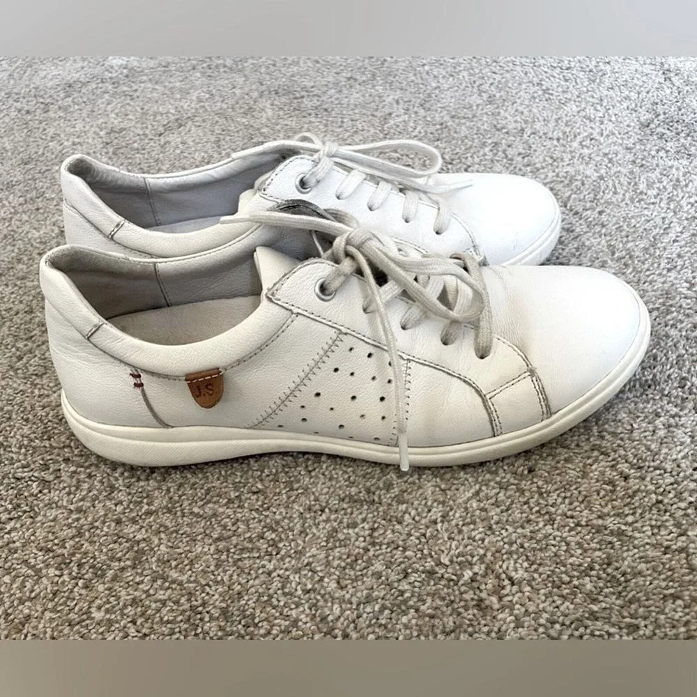 Josef Seibel - Women's Caren 01 Leather Lace Up Sneaker‎ - Size 7 - White
